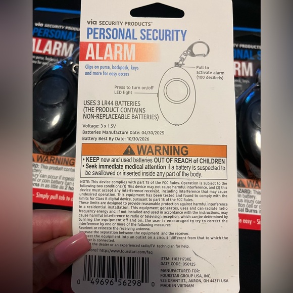 Personal Security Alarm with Keychain - Picture 2 of 4